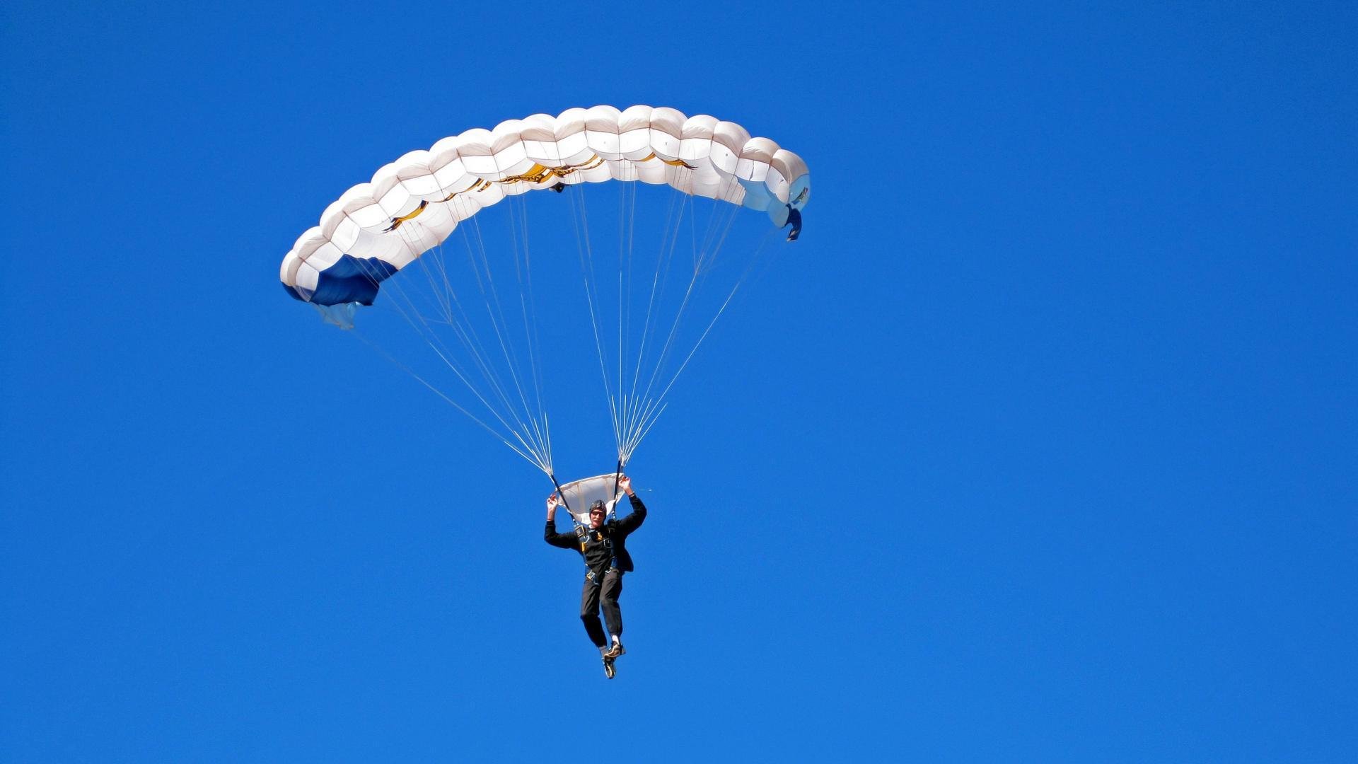 急速突破对方防线，轻松取得胜利，突破快怎么防